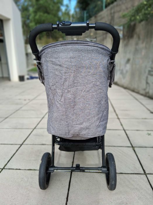 Carrinho de bebe kinderkraft, posição reclinada e deitada