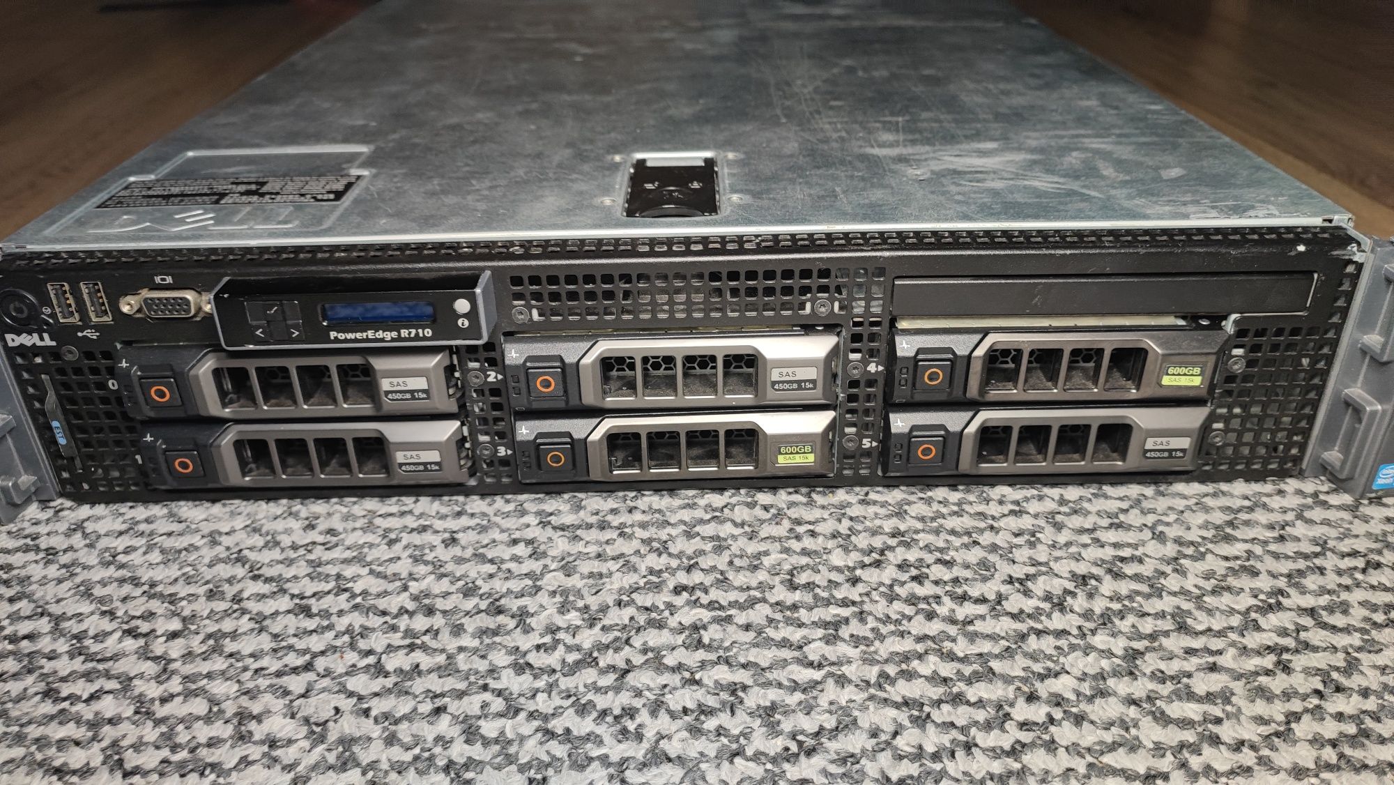 Serwer Dell r710