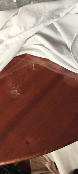 Mesa de jantar como nova