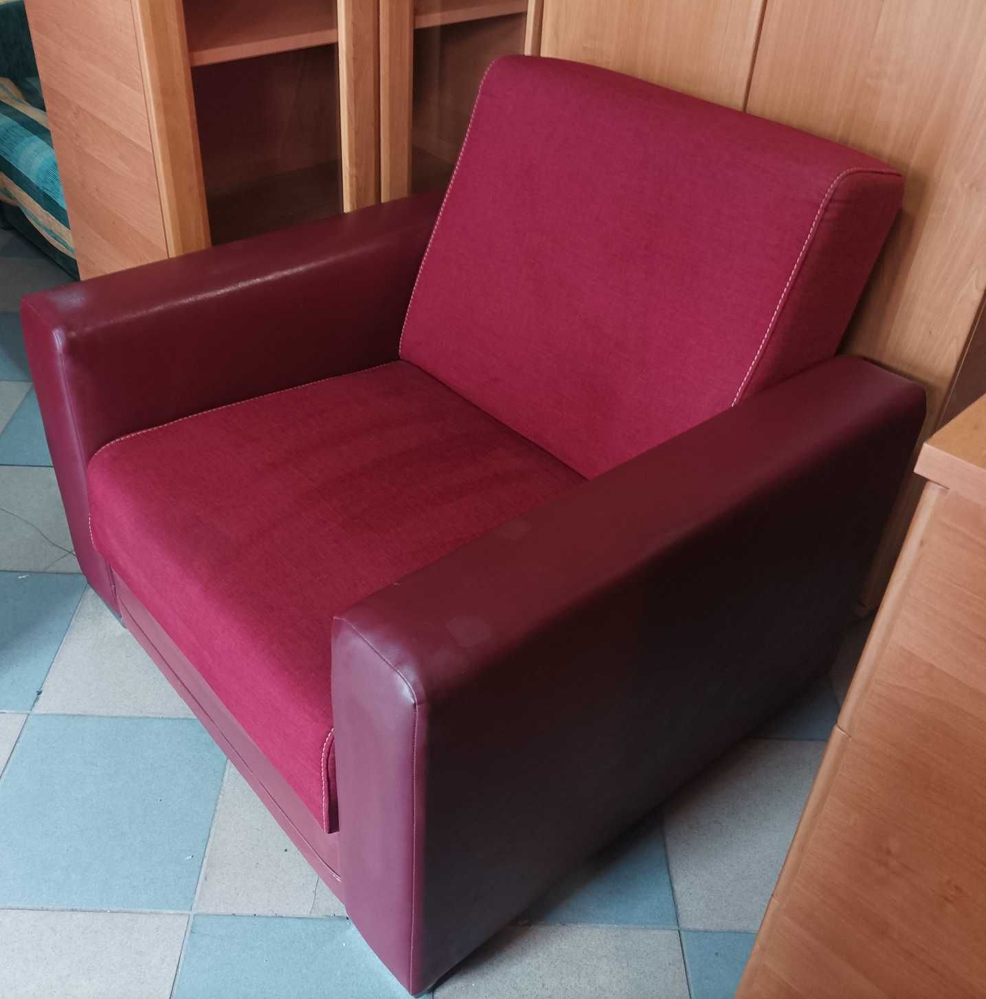 Masywne fotele. Darmowa dostawa!