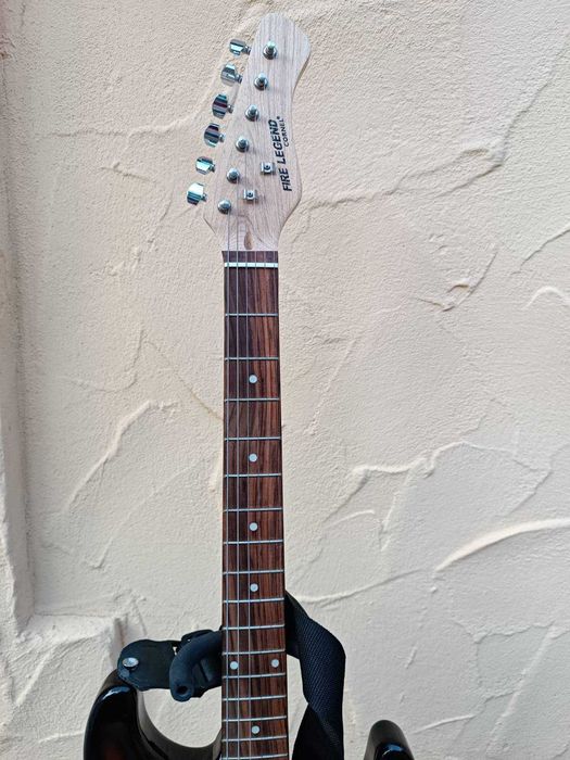 Электрогитара Електрогітара Fire Legend Cornel в гарному стані