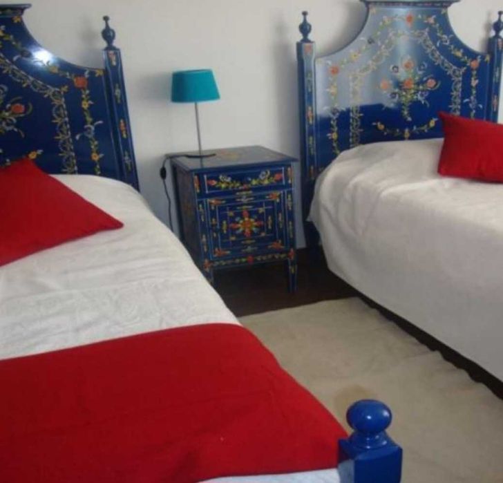 Duas camas de solteiro Alentejanas