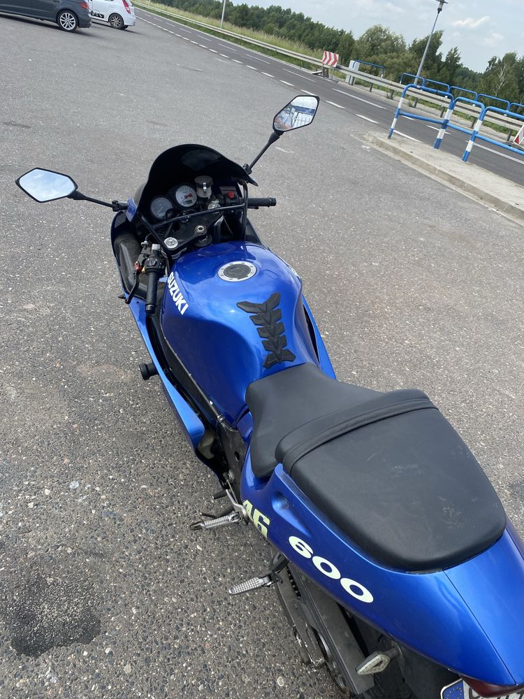 Suzuki GSXR 600 srad