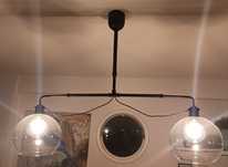 Candeeiro de teto preto, com globos de vidro