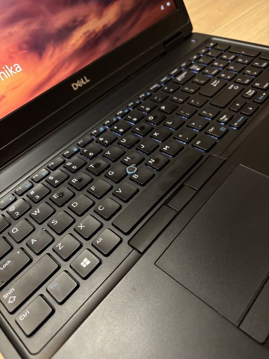 laptop Dell Latitude 5580