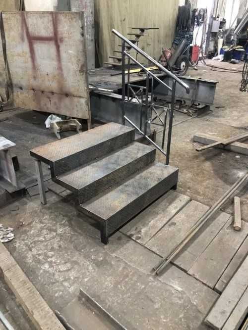 Виконуємо всі види зварювальних робіт. Сварщик. Зварювальник. Бровари.