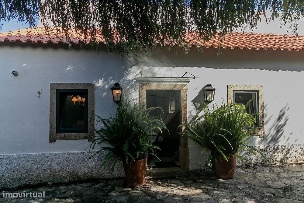 Moradia T4 para arrendamento