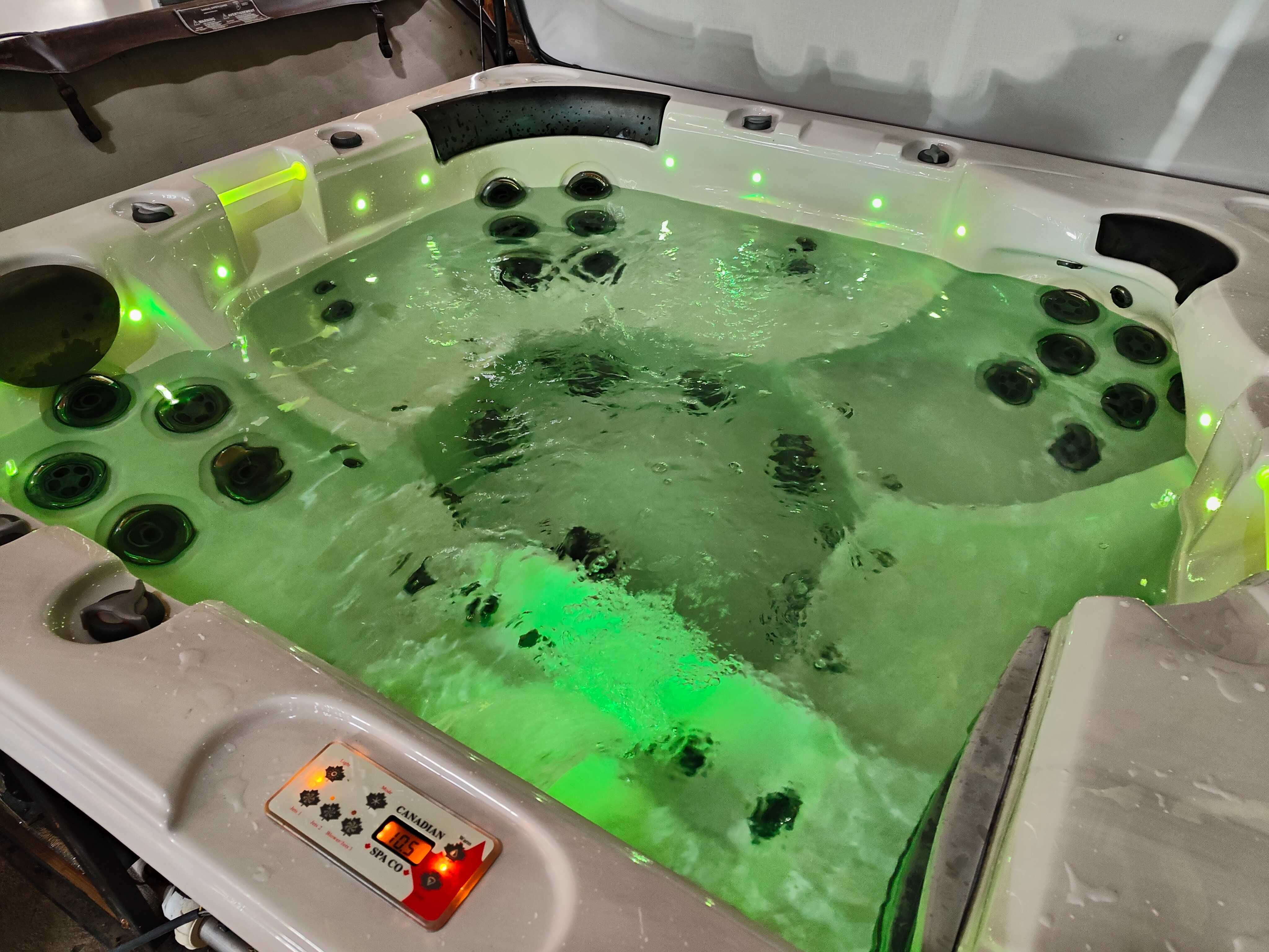 Ogrodowa wana spa , jacuzzi całoroczne , USA - BALBOA , Sundance