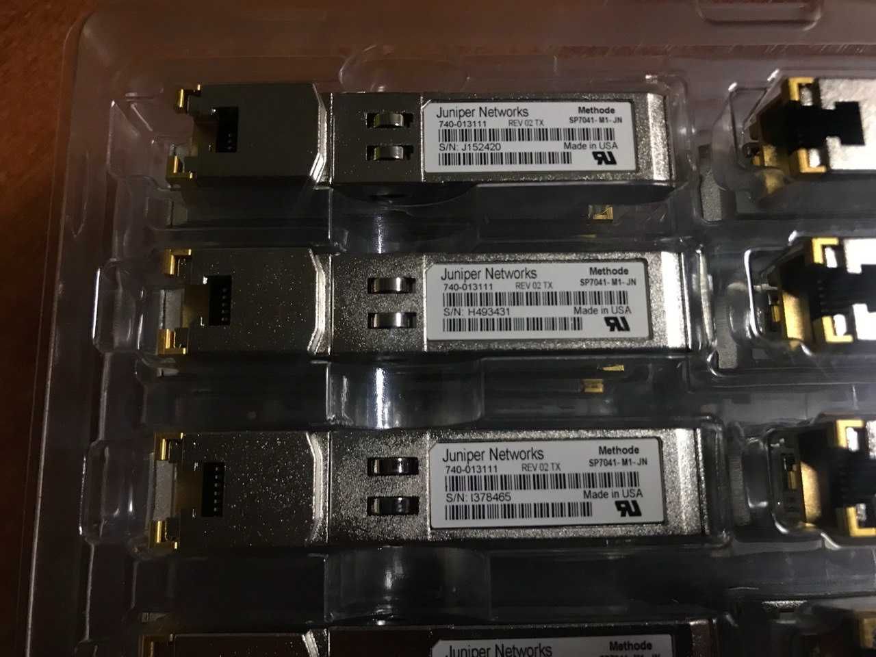 Модуль SFP Copper Juniper 1G SFP-1GE-T SFP to RJ45 Gigabit Transceiver