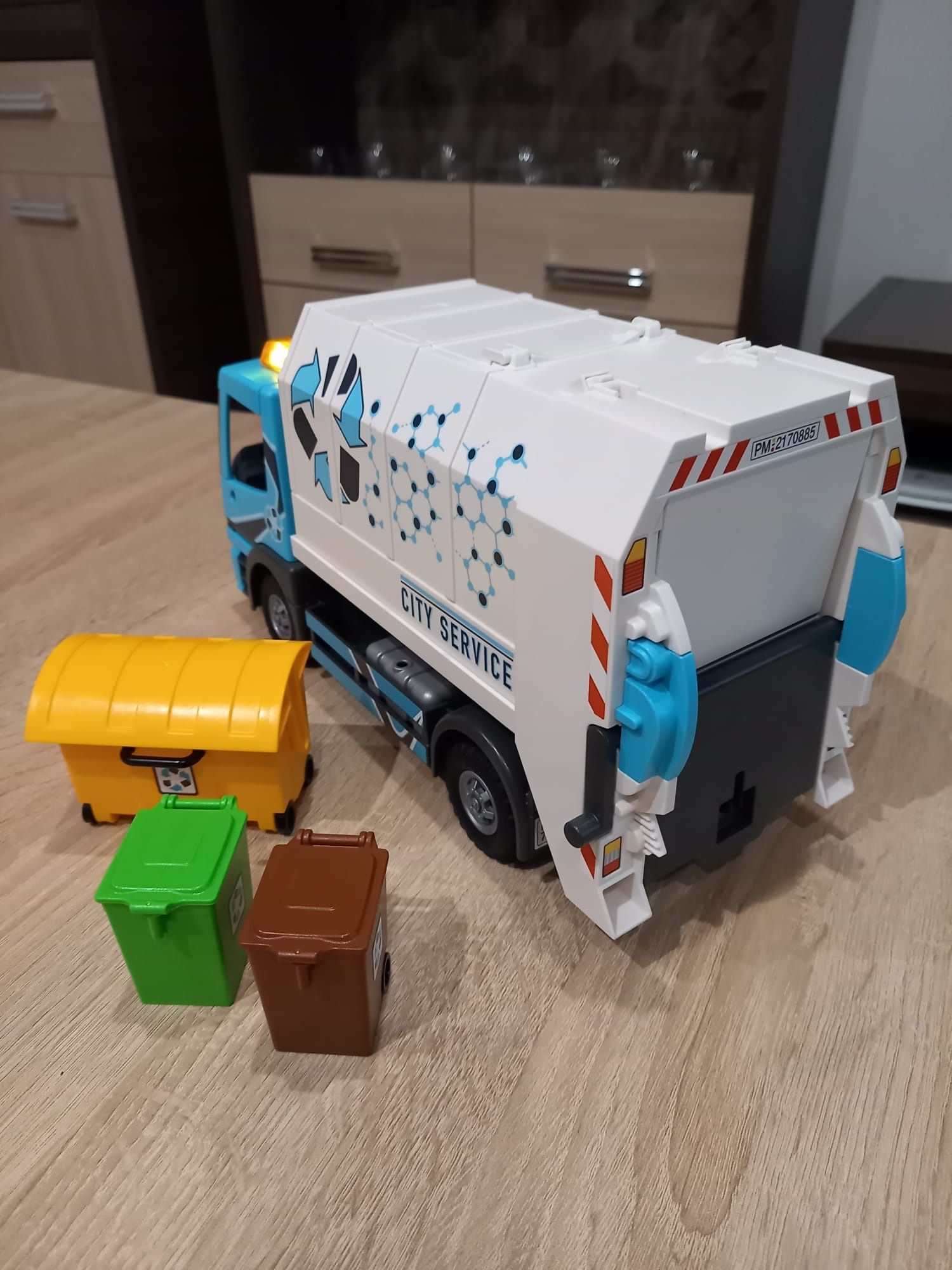 Zabawki Playmobil Śmieciarka Transporter i Pogotowie