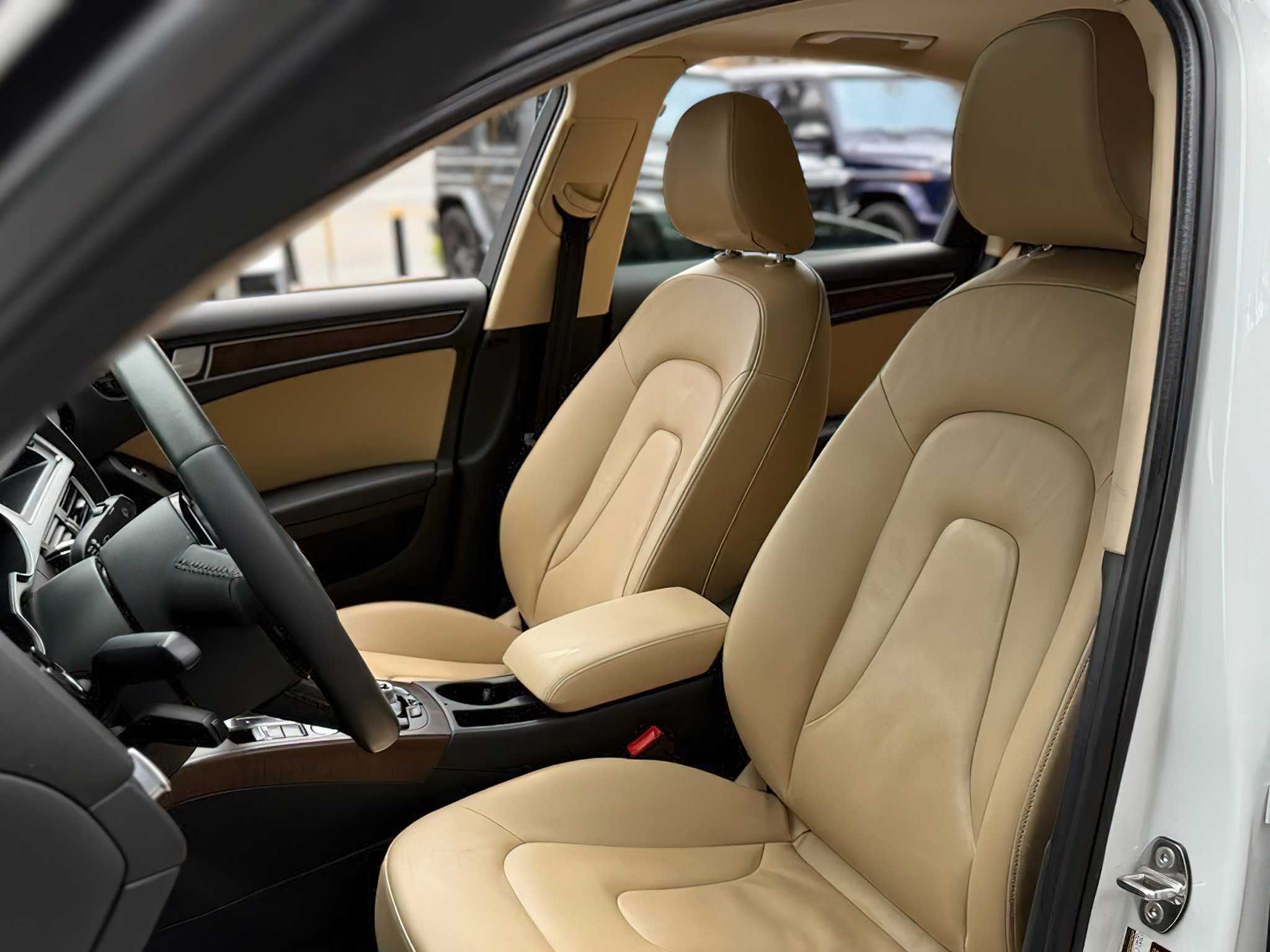 Audi  A4 Premium Plus 2015