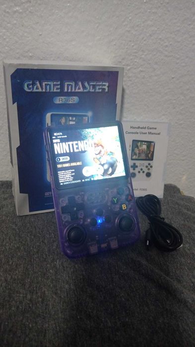 Consola Portátil R36 - Game Master - Roxo - Nova!!