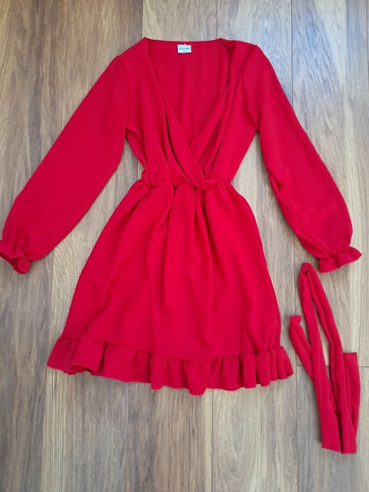 Sukienka pakuten S/M czerwona