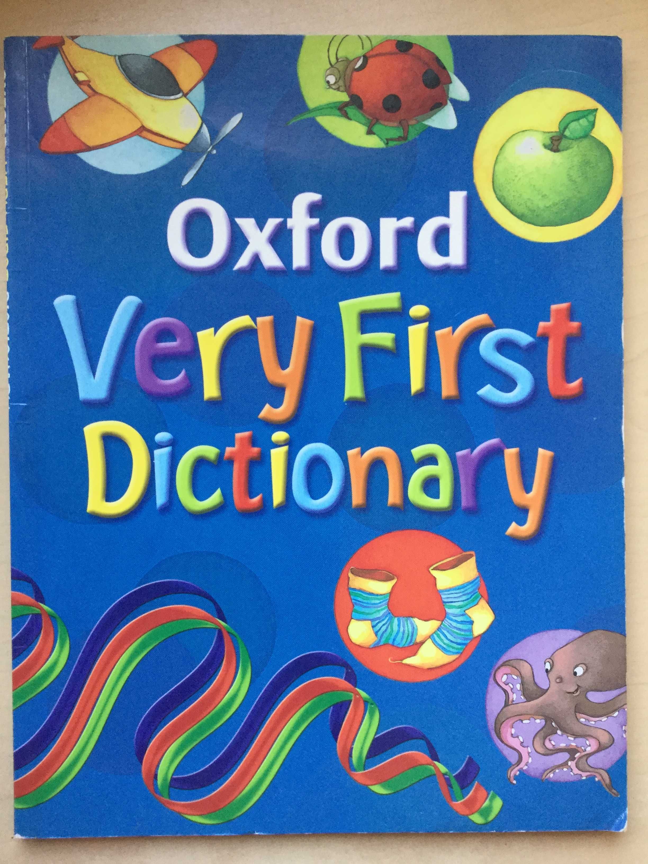 Oxford Very First Dictionary + płyta PC "Hello!" - j. ang. dla dzieci