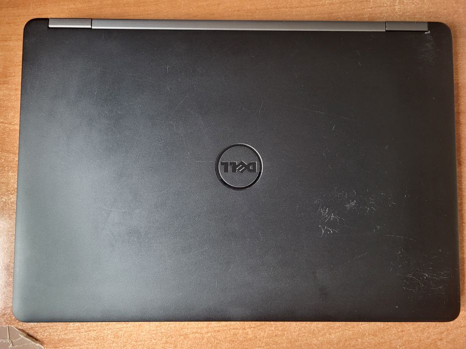 Dell Latitude E7470 i5-6300U, 8/256, Win 10, ładowarka