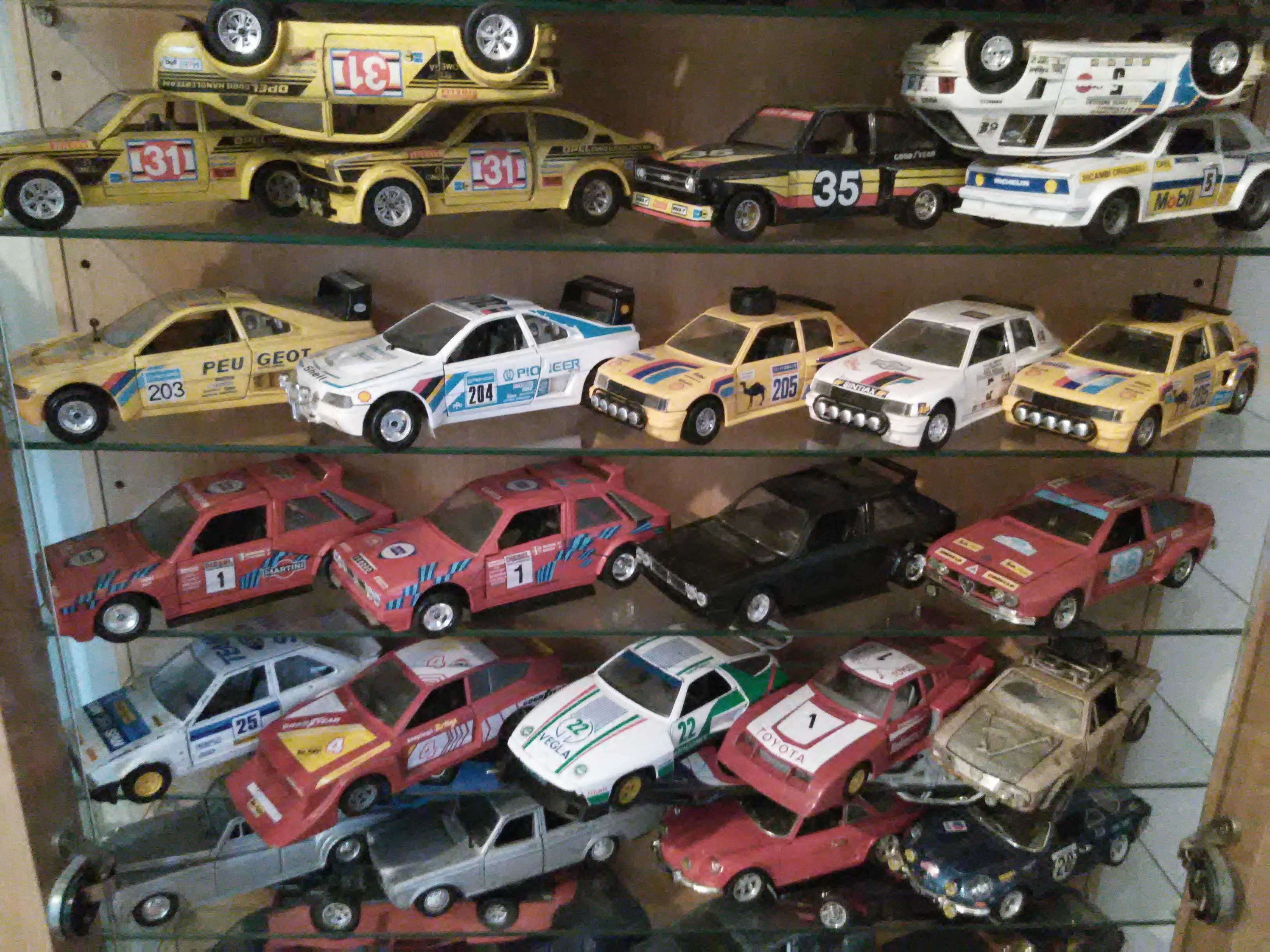 stare modele PRL 1:24 VW Ford Opel Audi Bmw Mercedes Burago Polistill