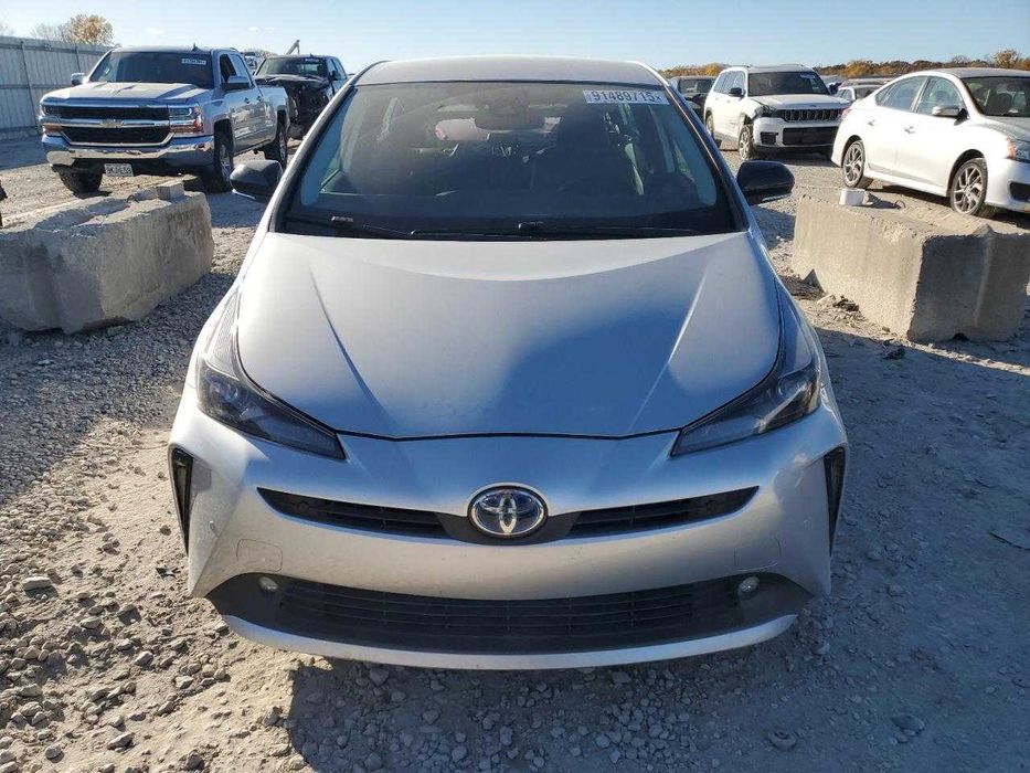 Toyota Prius LE 2022