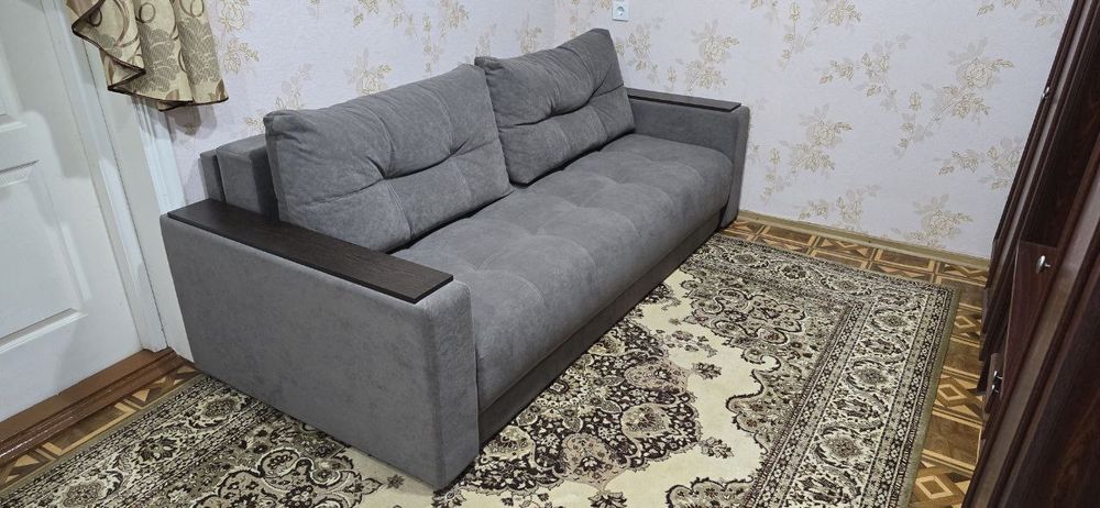 Диван бу в хорошем состоянии
