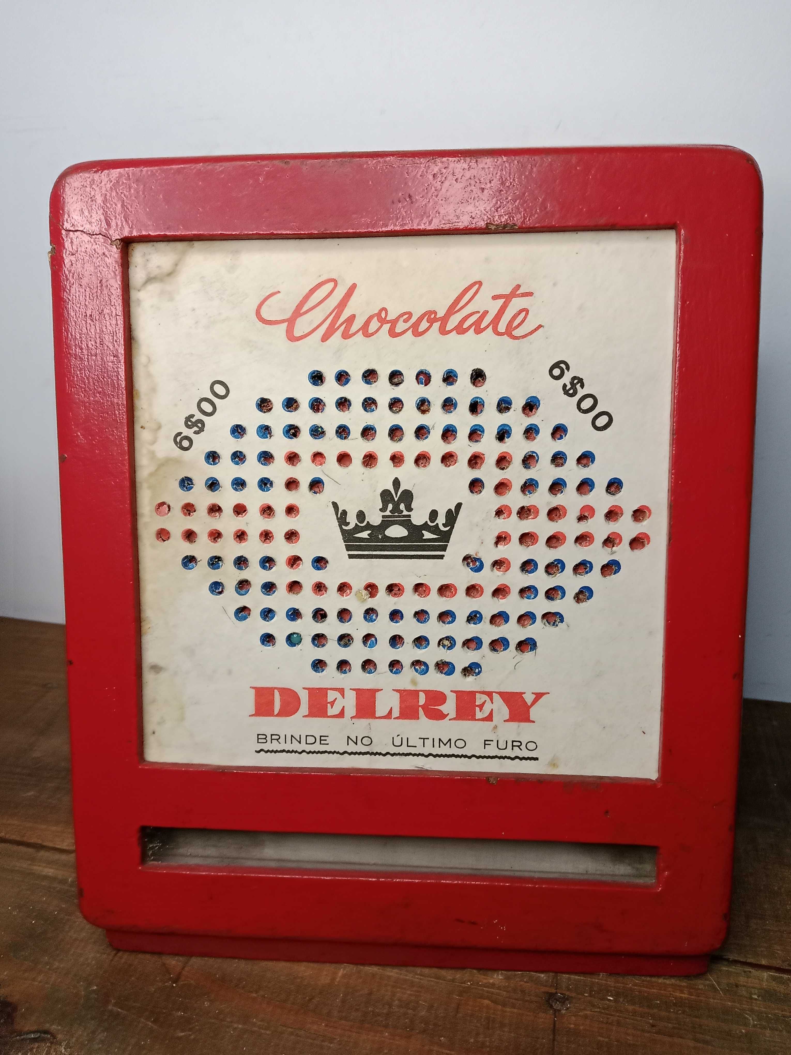 Caixa de Furos, Chocolate DELREY