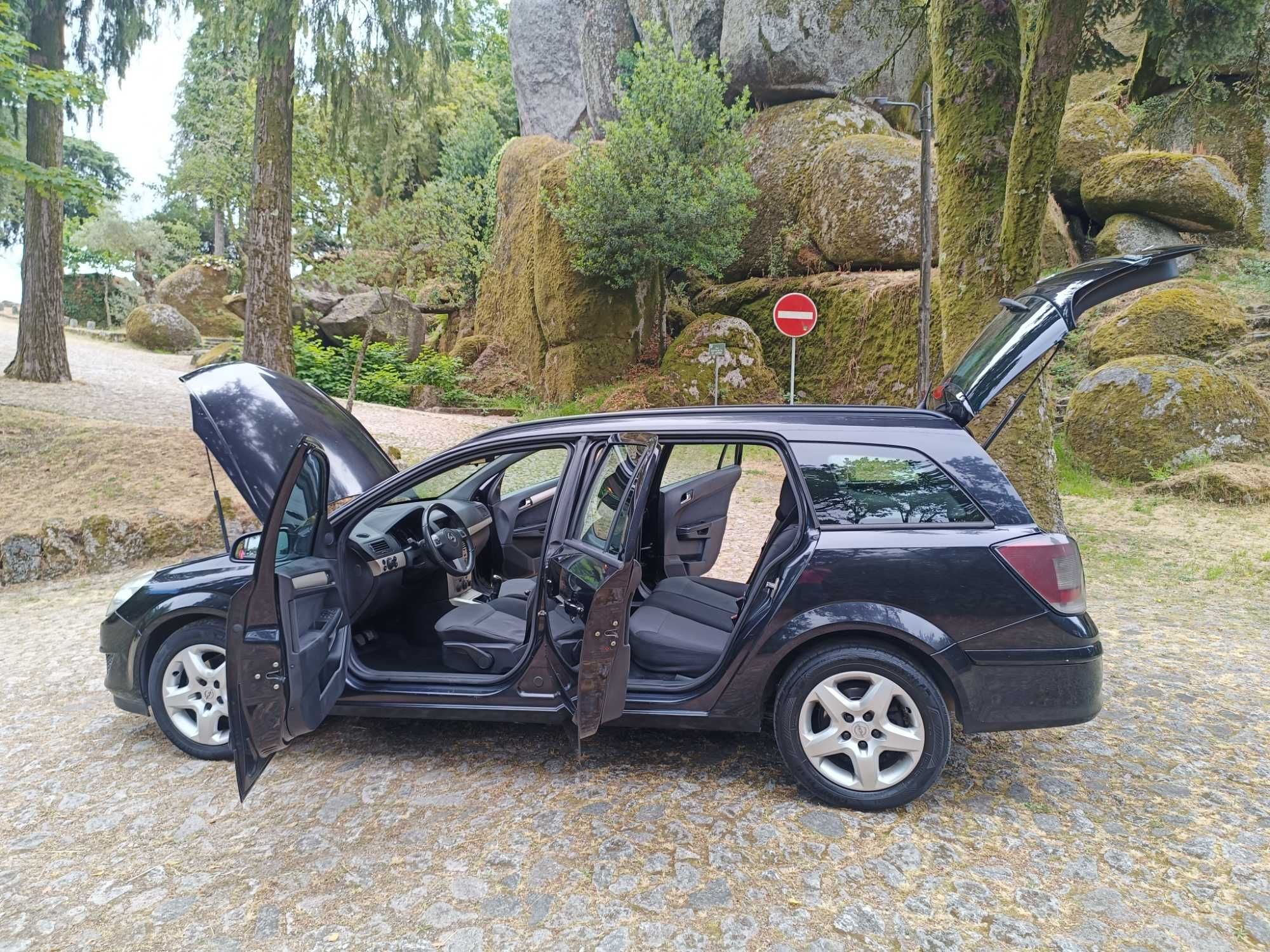 OPEL ASTRA 1.3 CDTI 90 CV COM AR CONDICIONADO