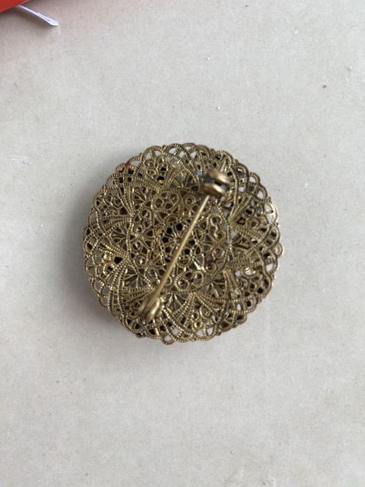 Обмін на вінтажну біжутерію