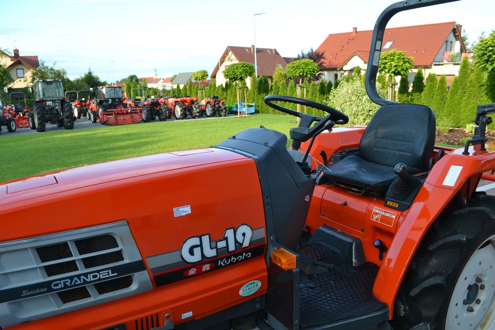 Traktorek japoński mini traktor Kubota W Yanmar japonski
