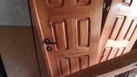 Drzwi dwuskrzydłowe drewniane