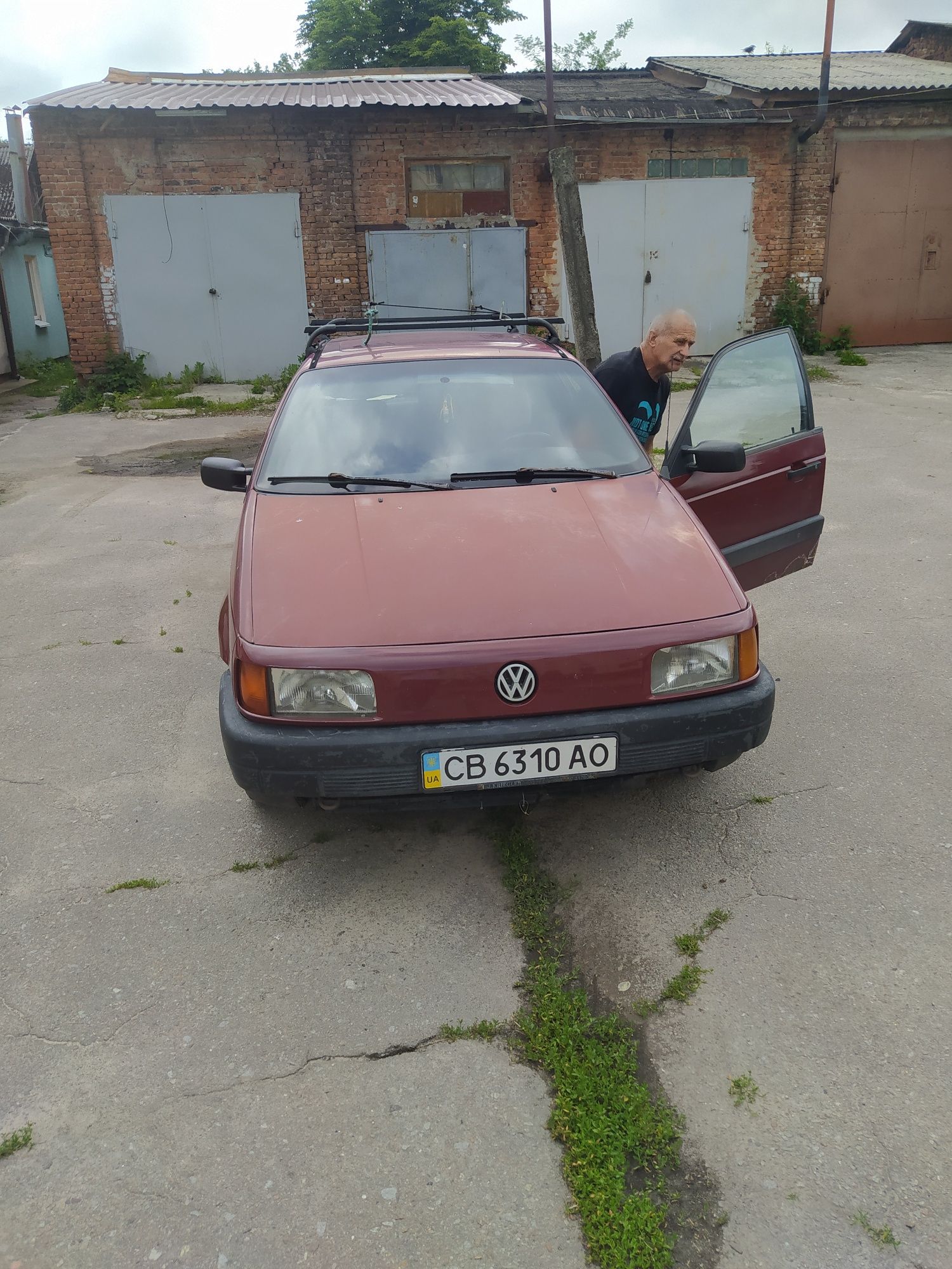 Продам  фольцваген пасат в хорошому стані