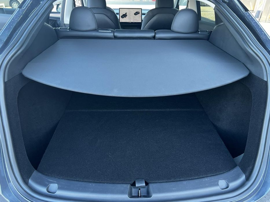 Тесла У оренда під виплату обмін на нерухомість квартиру авто