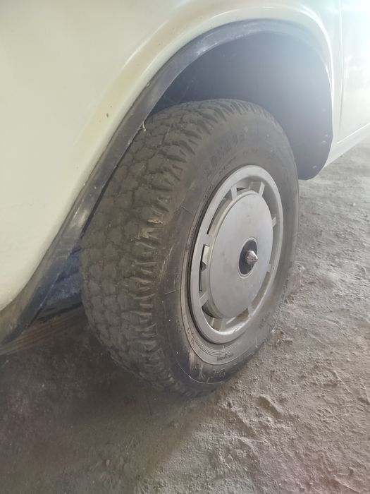 Продам автомобиль ВОЛГА ГАЗ 2412