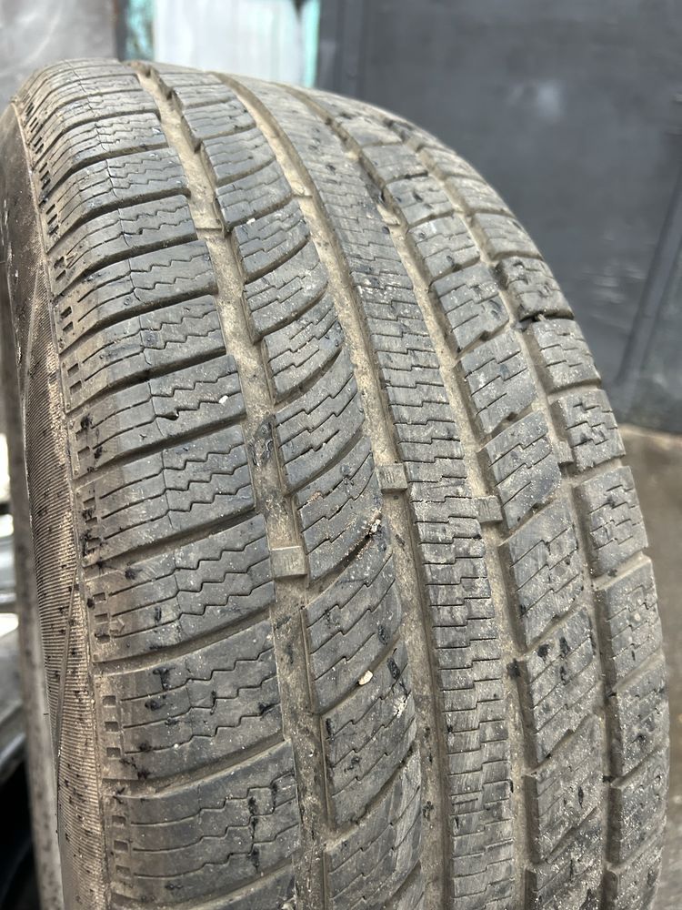 Шини всесезонні A/T 235/60R16, Vitara, Нива, Tucson