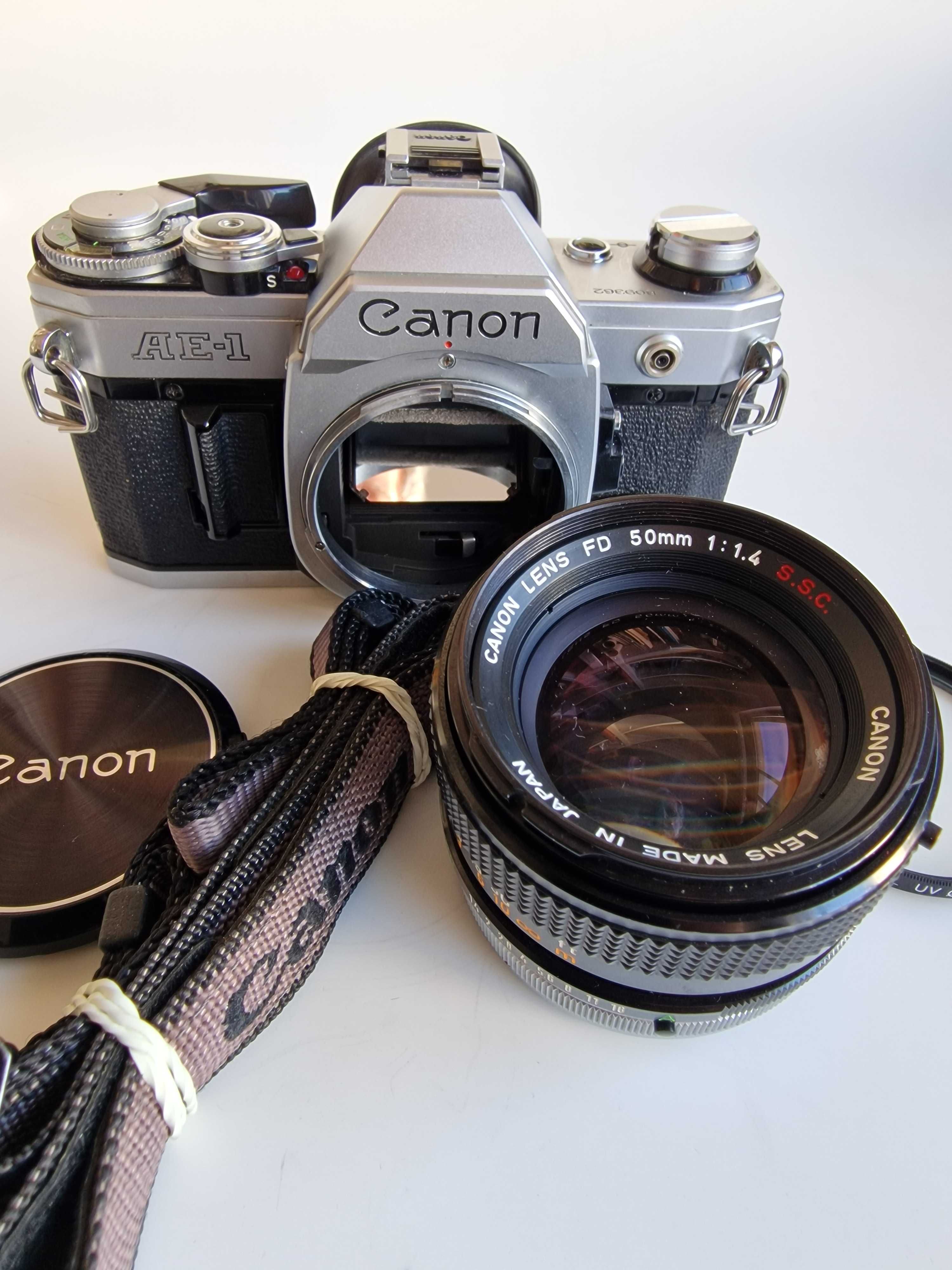 Canon AE 1 com Objectiva Canon FD 50mm 1:1.4  SSC Como Nova