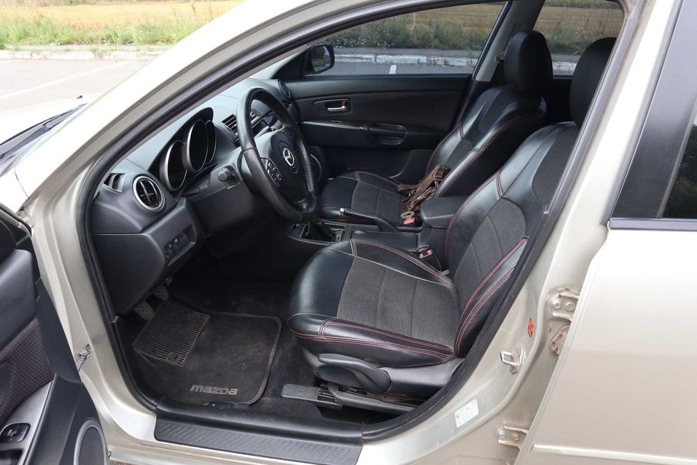 Mazda 3 2007 • 2.0 бензин • без вкладень • доглянута
