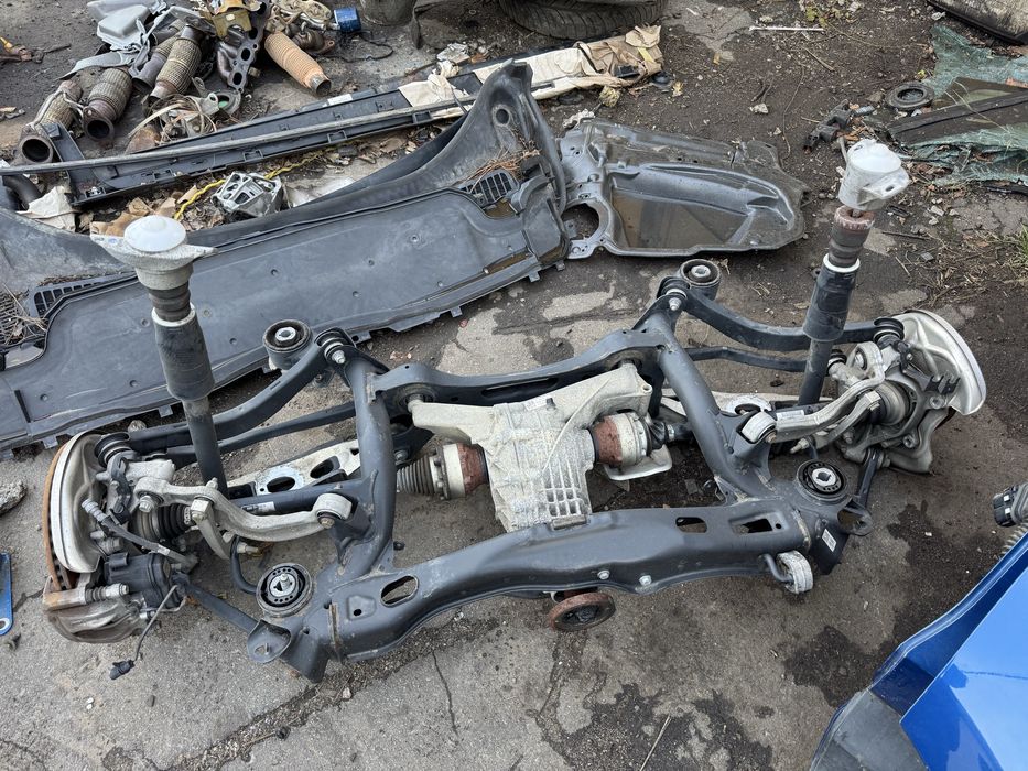 Підрамник задній ходова Audi Q5 2015 usa