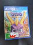 Nowa w folii Spyro: Reignited Trilogy PS4