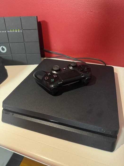 PlayStation 4 (PS4) Impecável