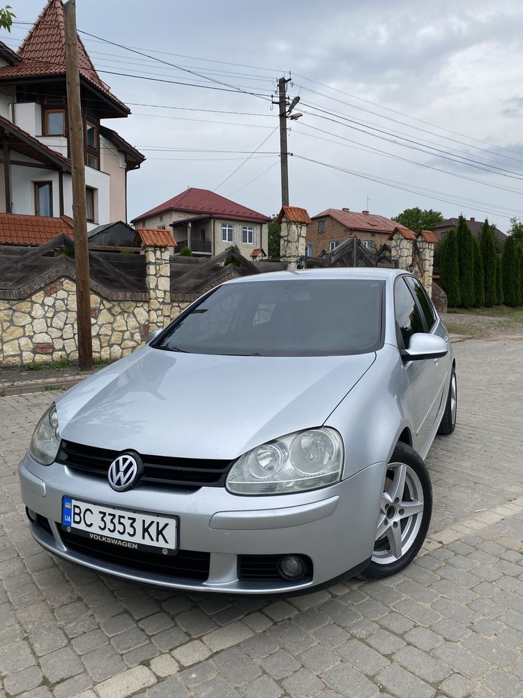 Терміново Продам Volksvagen Golf V