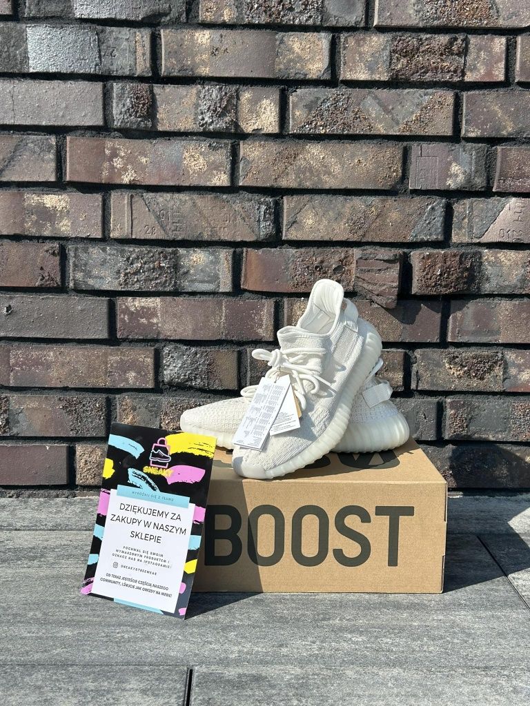 Yeezy Boost 350 v2 Bone