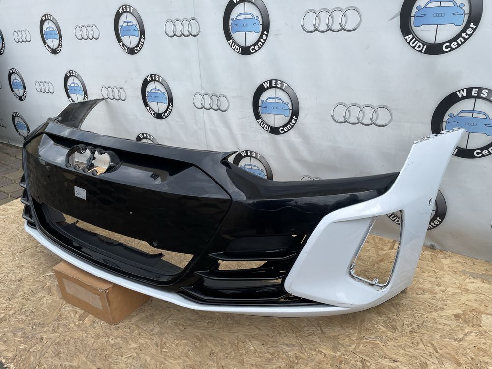 Бампер передній Audi E Tron GT бампер передній ауді є трон гт