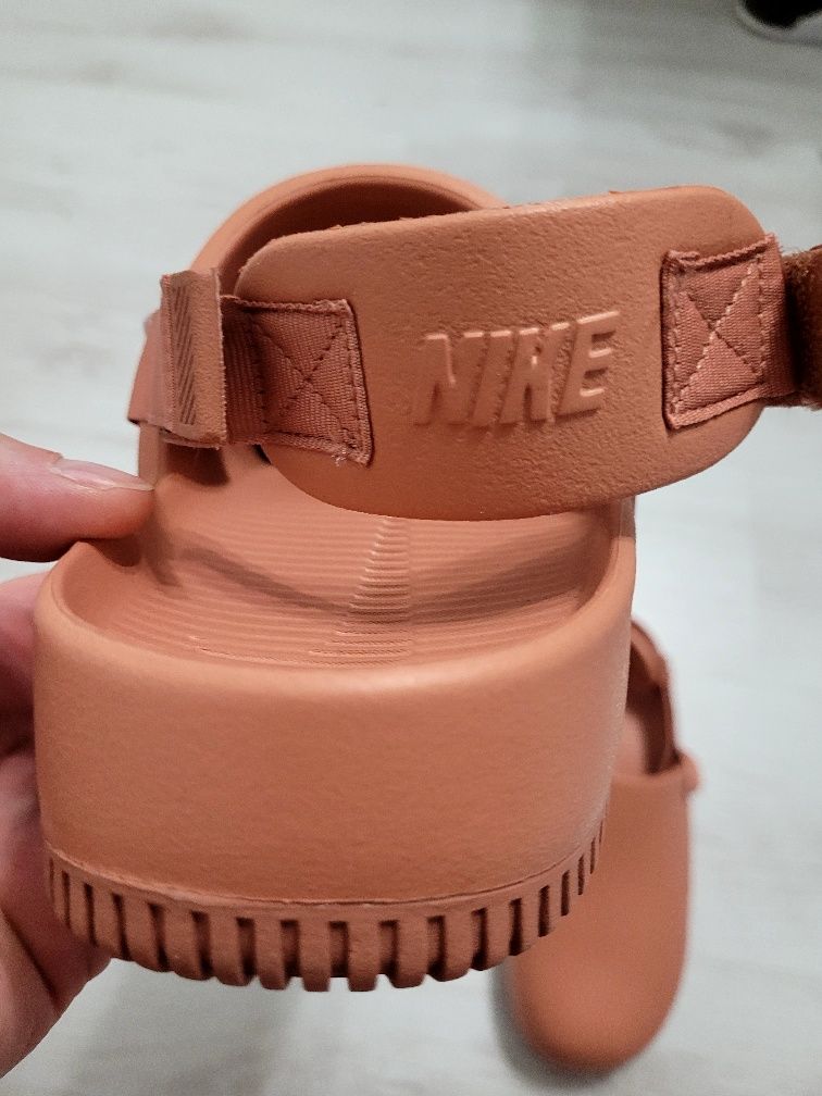 Сандалии NIKE CALM MULE нові original