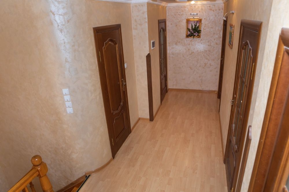 Продаж нерухомості будинку Борислав Львівська обл від власника Карпати