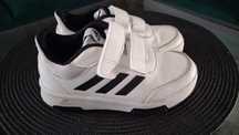 Adidas rozmiar 28