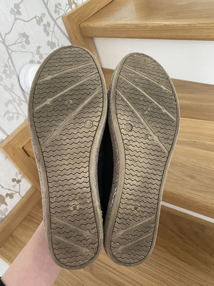 Espadryle raz założone r. 36