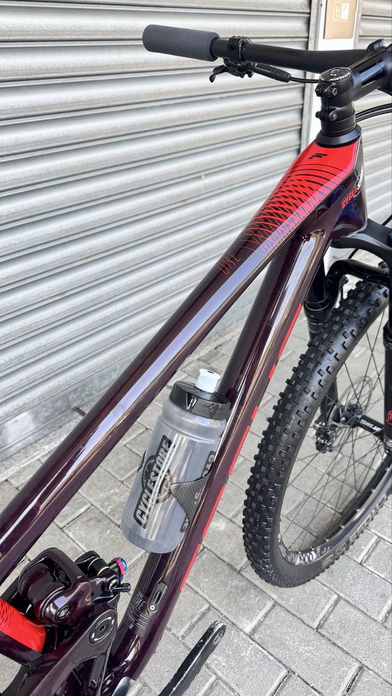 Bicicleta focus one (full carbono)