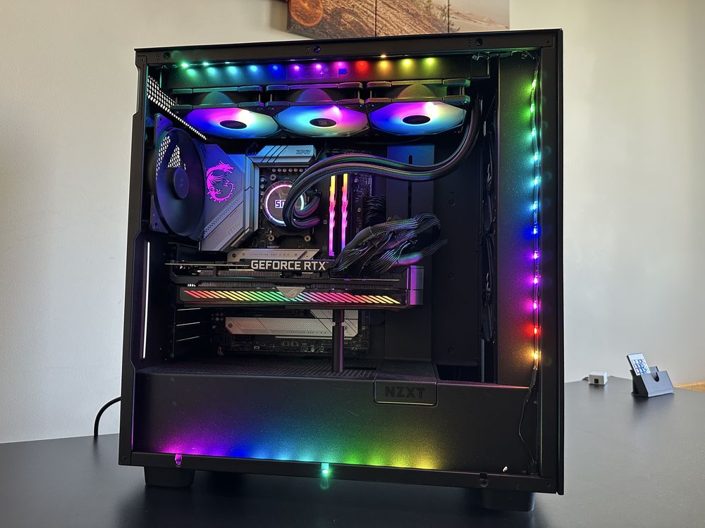 Komputer gamingowy RTX 3070 Ti Ryzen 5 9600X 32GB DDR5 SSD 1TB