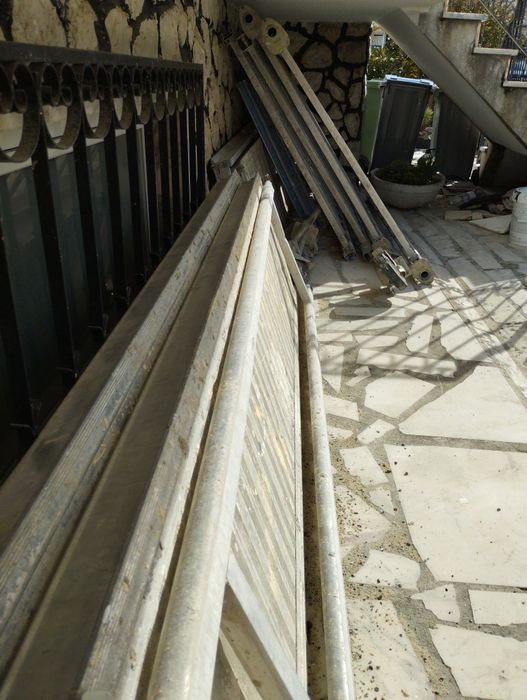 Andaimes em Alumínio e Ferro