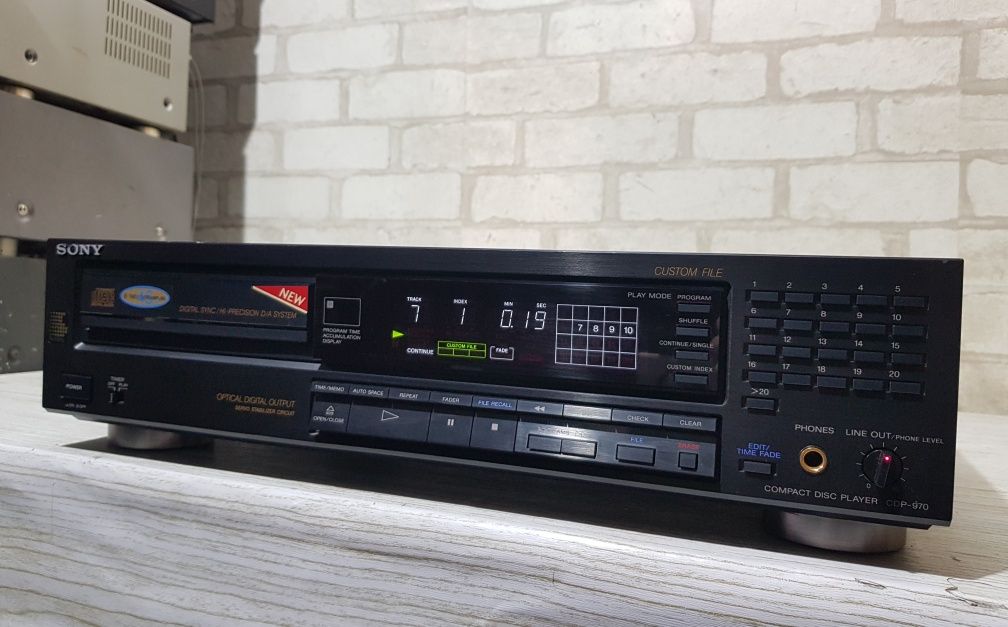 CD програвач/проигрыватель Sony CDP-970 ЦАП 2 × PCM58P б/у з Німеччини
