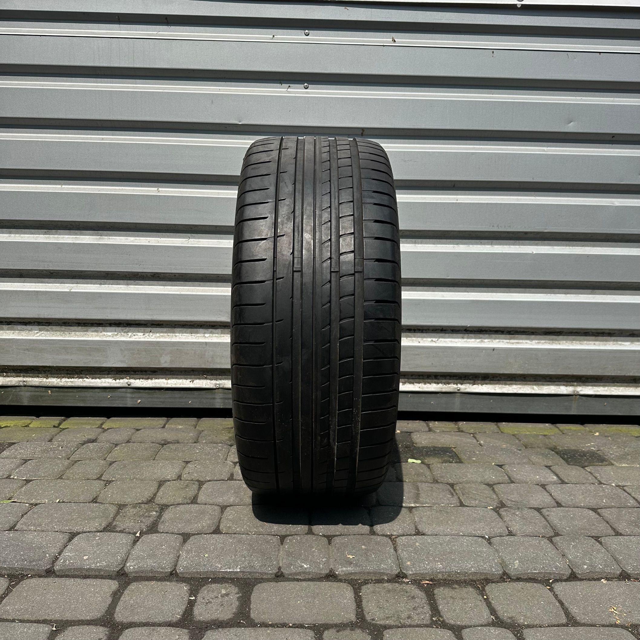 Opona GoodYear Eagle F1 Asymmetric 3 - 285/40/21