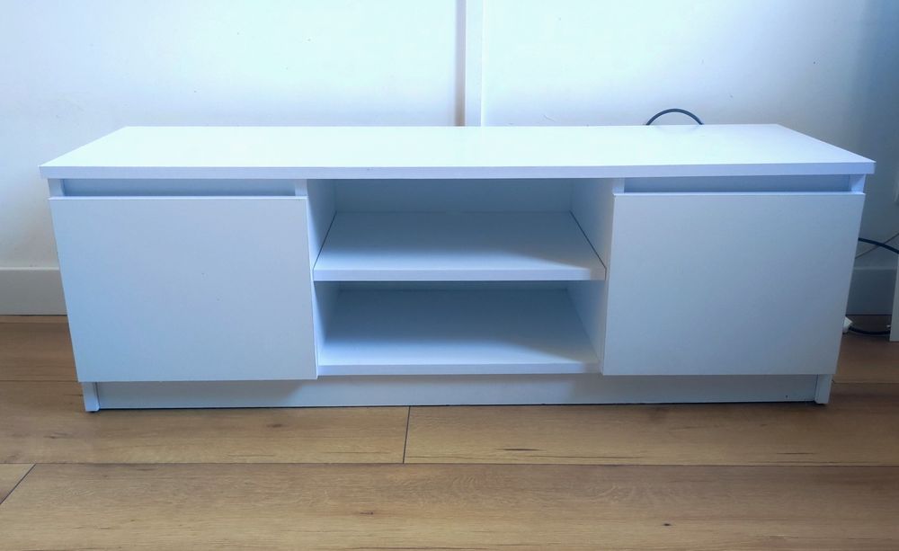 Szafka RTV biała 120 cm