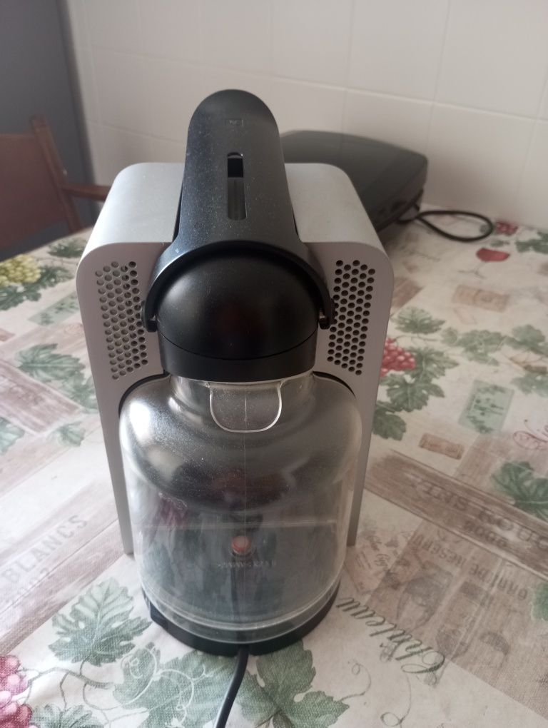 Vendo máquina de café expresso